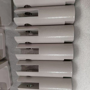 Slotted cylindrical pin shaft-wire terminal clamp